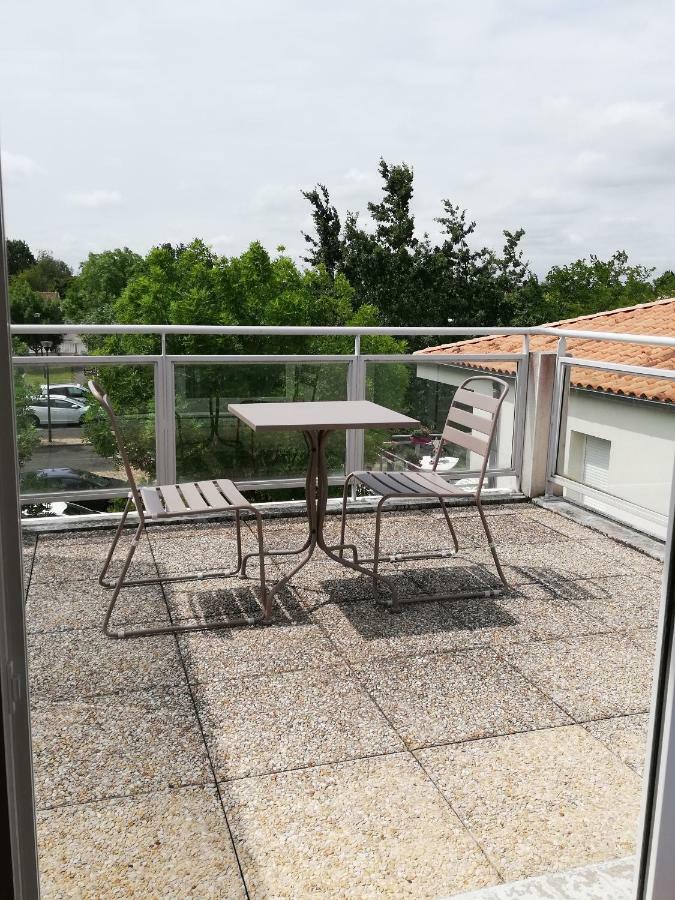Domitys Le Clos De La Seigneurie Aparthotel Les Gonds Εξωτερικό φωτογραφία
